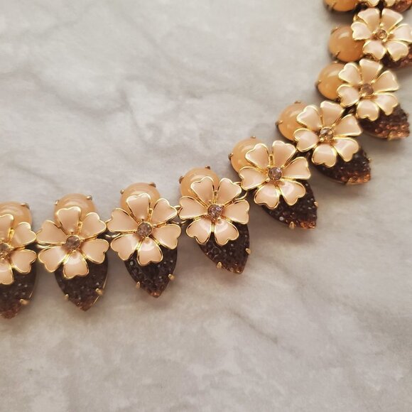 🍓 J.Crew Strawberry Flower Floral Rhinestones Crystal Cluster Statement 🍓 - Picture 5 of 16